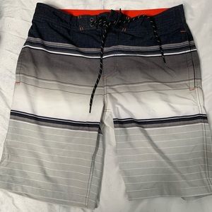 Mens swim shorts W32
